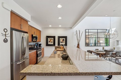 946 Oceo Circle S, Palm Springs, CA 92264 photo 17