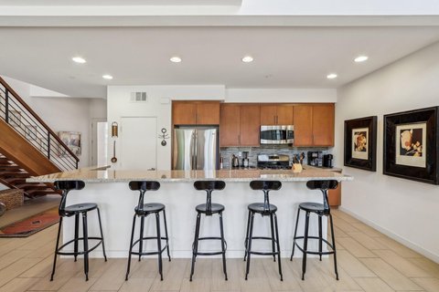 946 Oceo Circle S, Palm Springs, CA 92264 photo 18