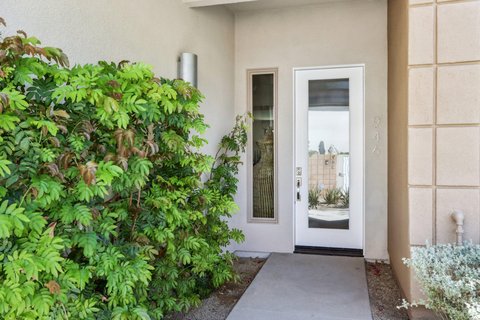 946 Oceo Circle S, Palm Springs, CA 92264 photo 4