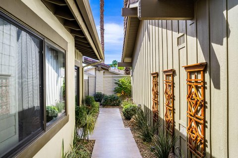 202 Green Mountain Drive, Palm Desert, CA 92211 photo 11
