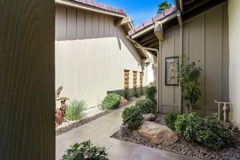202 Green Mountain Drive, Palm Desert, CA 92211 photo 9