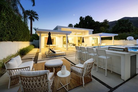154 E Ocotillo Avenue, Palm Springs, CA 92264 photo 7