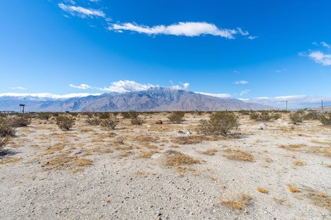 22215 Palm Drive, Desert Hot Springs, CA 92240 photo 3