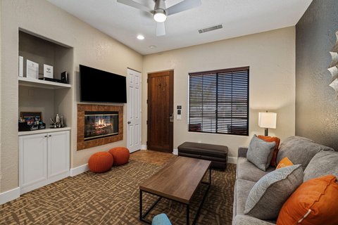 50700 Santa Rosa Plaza, 1, La Quinta, CA 92253 photo 3
