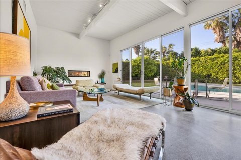 566 E Lindsey Drive, Palm Springs, CA 92262 photo 13