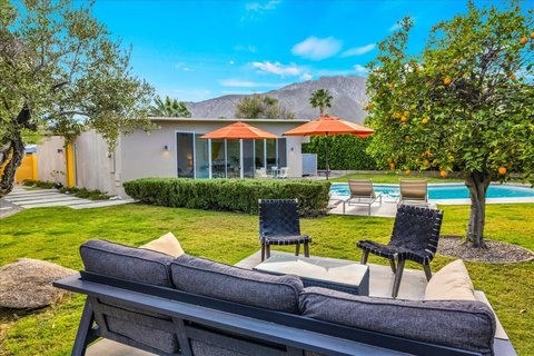 566 E Lindsey Drive, Palm Springs, CA 92262 photo 34
