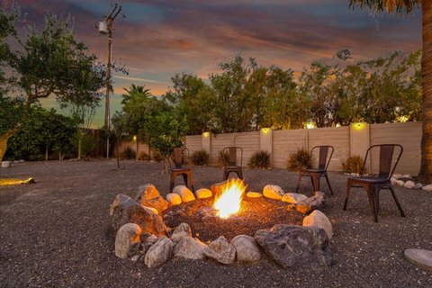 566 E Lindsey Drive, Palm Springs, CA 92262 photo 40