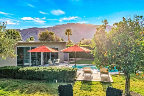 566 E Lindsey Drive, Palm Springs, CA 92262 photo 4