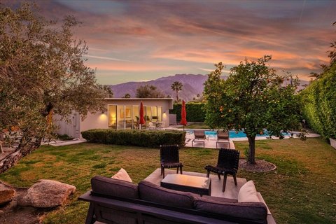 566 E Lindsey Drive, Palm Springs, CA 92262 photo 45