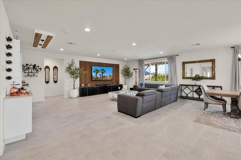 58228 Aragon Way, La Quinta, CA 92253 photo 4