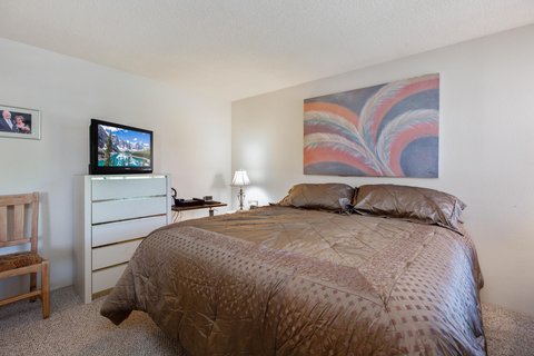 415 Desert Falls Drive N, Palm Desert, CA 92211 photo 18
