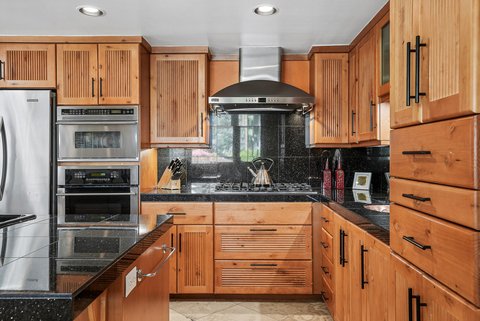46490 Desert Lily Drive, Palm Desert, CA 92260 photo 23