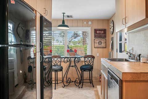 46490 Desert Lily Drive, Palm Desert, CA 92260 photo 25