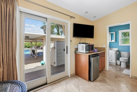 46490 Desert Lily Drive, Palm Desert, CA 92260 photo 42
