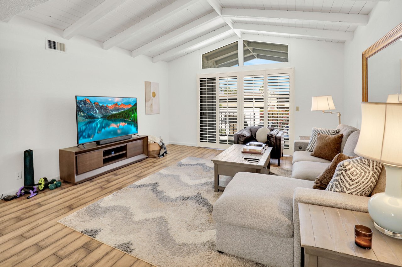 1050 E Ramon Road, 64, Palm Springs, CA 92264