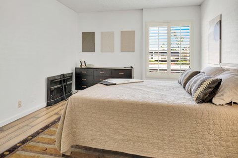 1050 E Ramon Road, 64, Palm Springs, CA 92264 photo 17