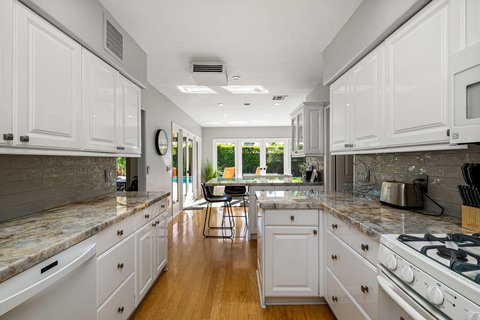 1090 S Calle De Maria, Palm Springs, CA 92264 photo 26