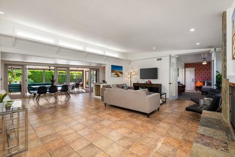 1090 S Calle De Maria, Palm Springs, CA 92264 photo 7