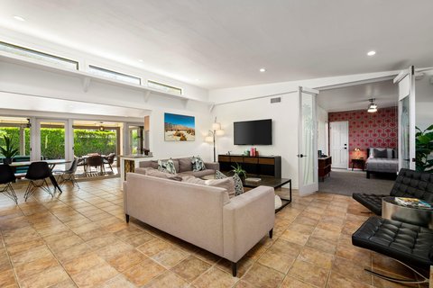 1090 S Calle De Maria, Palm Springs, CA 92264 photo 8