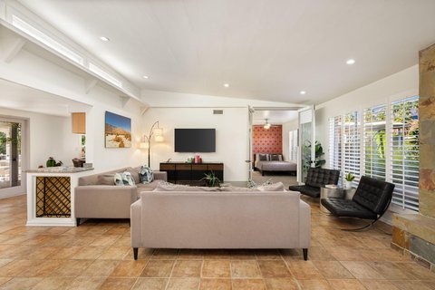 1090 S Calle De Maria, Palm Springs, CA 92264 photo 9