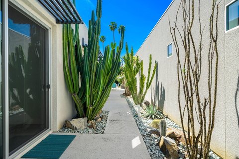 743 E Twin Palms Drive, Palm Springs, CA 92264 photo 31