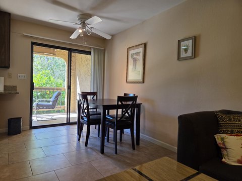 5300 E Waverly Drive, I6, Palm Springs, CA 92264 photo 10