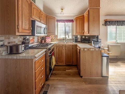 70200 Dillon Road, 245, Desert Hot Springs, CA 92241 photo 11