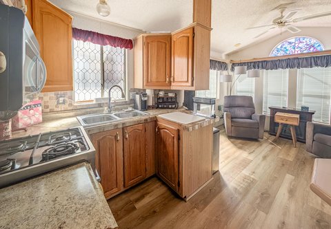 70200 Dillon Road, 245, Desert Hot Springs, CA 92241 photo 13