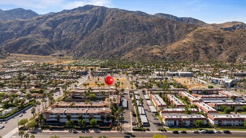 467 S Calle El Segundo, D1, Palm Springs, CA 92262 photo 24