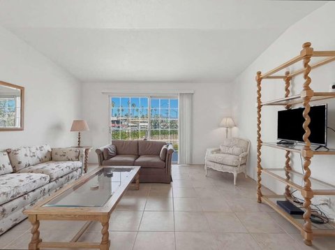 500 S Farrell Drive, J64, Palm Springs, CA 92262 photo 4