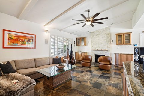 835 N Farrell Drive, Palm Springs, CA 92262 photo 17