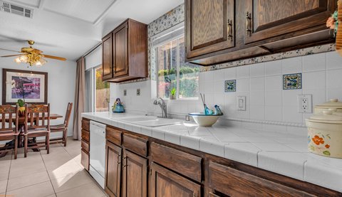 46555 Cameo Palms Drive, La Quinta, CA 92253 photo 13