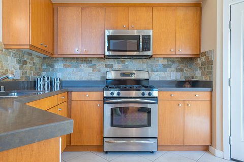 870 E Palm Canyon Drive, 202, Palm Springs, CA 92264 photo 17