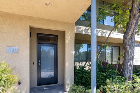870 E Palm Canyon Drive, 202, Palm Springs, CA 92264 photo 41