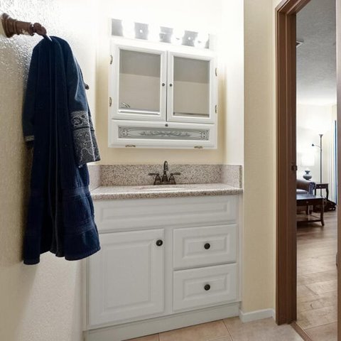 2820 N Arcadia Court, 101, Palm Springs, CA 92262 photo 9