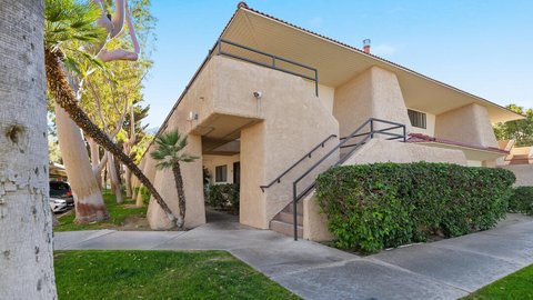 2820 N Arcadia Court, 101, Palm Springs, CA 92262 photo 10