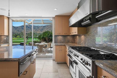 5 Drury Lane, Rancho Mirage, CA 92270 photo 12