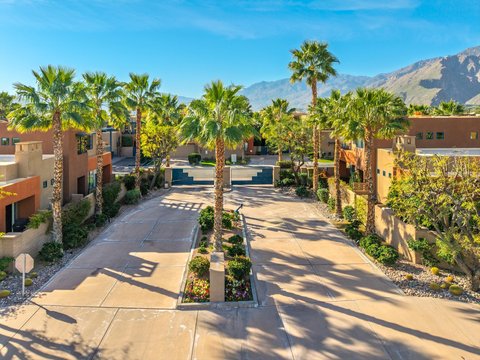 901 Alejo Vista, Palm Springs, CA 92262 photo 5