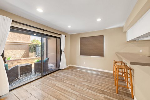 291 E Mel Avenue E, 200, Palm Springs, CA 92262 photo 1