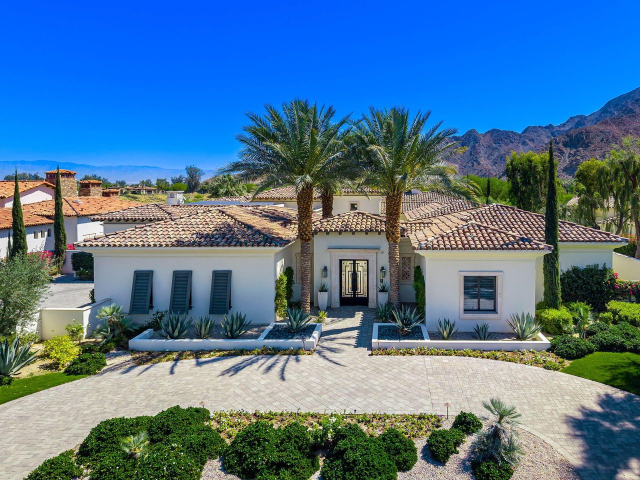 52560 Del Gato Drive, La Quinta, CA 92253