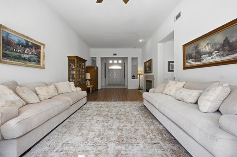 133 Vista Royale, Palm Desert, CA 92260 photo 9