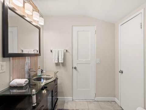 821 S Avenida Evelita, Palm Springs, CA 92264 photo 34
