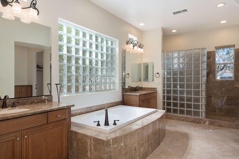 136 Royal Saint Georges Way, Rancho Mirage, CA 92270 photo 12