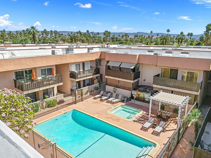 400 N Sunrise Way, 136, Palm Springs, CA 92262