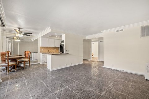 400 N Sunrise Way, 136, Palm Springs, CA 92262 photo 4