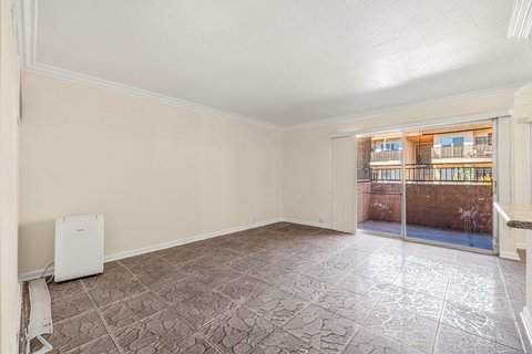 400 N Sunrise Way, 136, Palm Springs, CA 92262 photo 6
