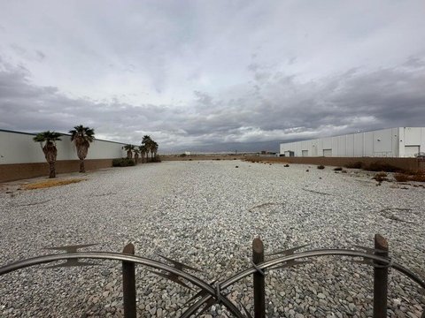 84404 Cabazon Center Drive, Indio, CA 92201 photo 3