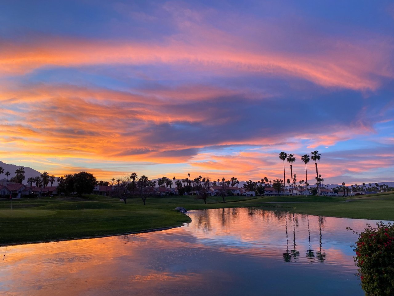 117 Avellino Circle, Palm Desert, CA 92211