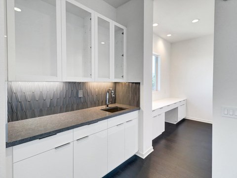 764 Obsidian Loop E, Palm Springs, CA 92264 photo 17