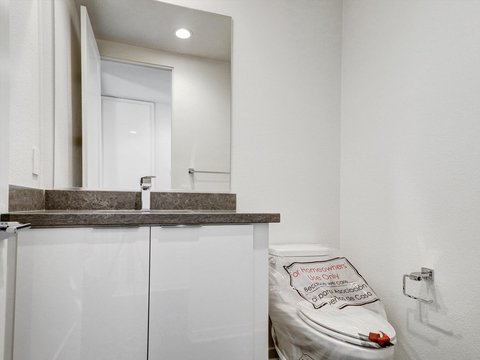 764 Obsidian Loop E, Palm Springs, CA 92264 photo 30